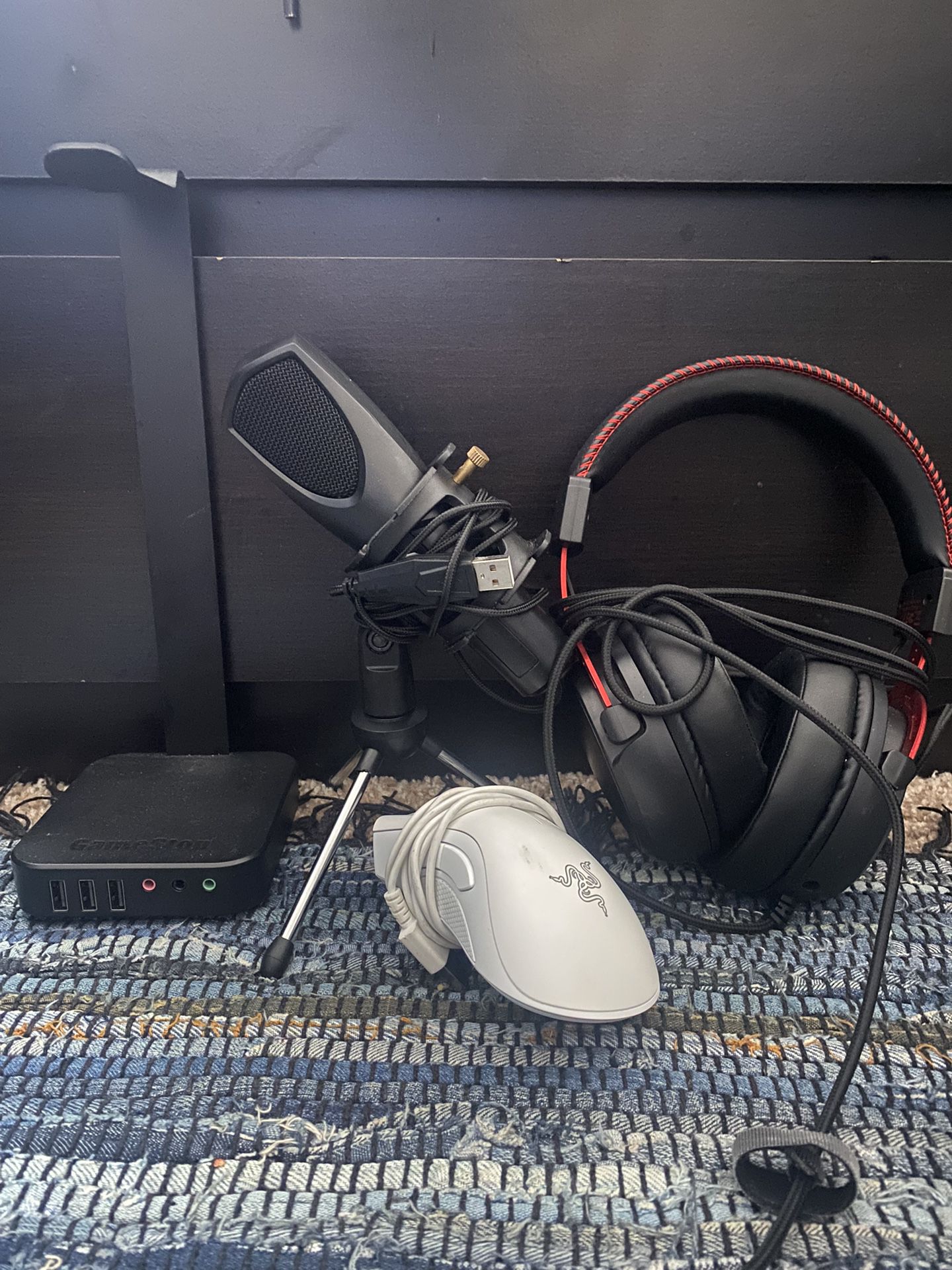 Gaming Accessories 