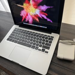 Apple MacBook Pro 13 Inch 