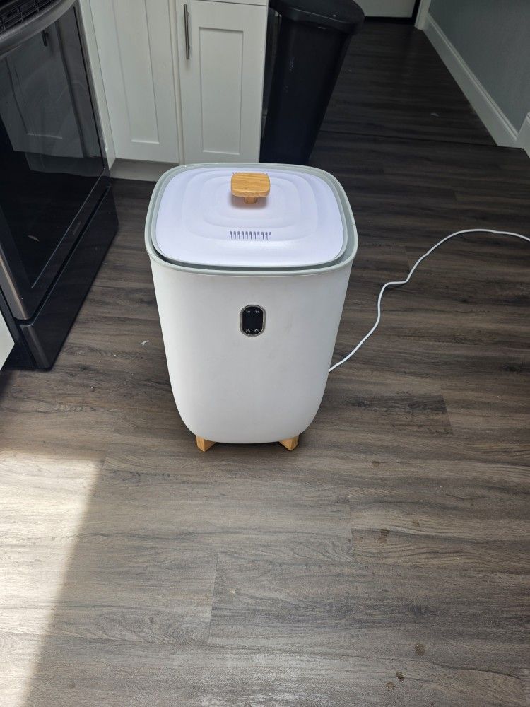 Large Towel And Bathrobe Heater - Like New