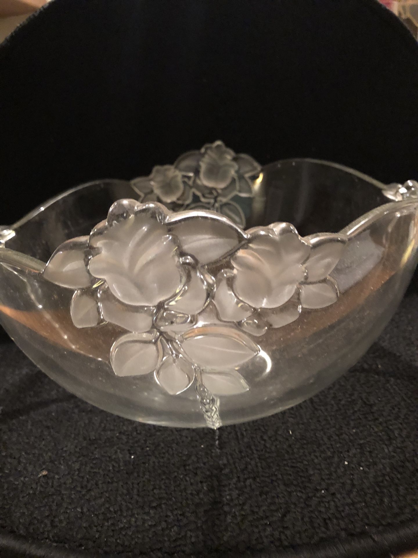 Glass Etched Rose Bowl New In Box