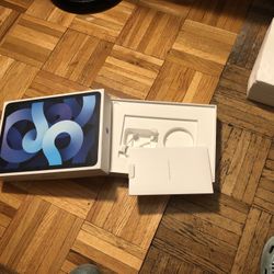 ipad air 4th  256 and ipad smart folio empty box