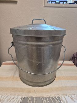 Galvanized Steal Trash Can 13 Gallon