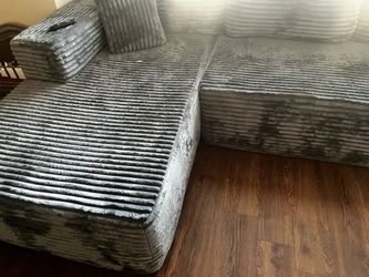 Boneless couch