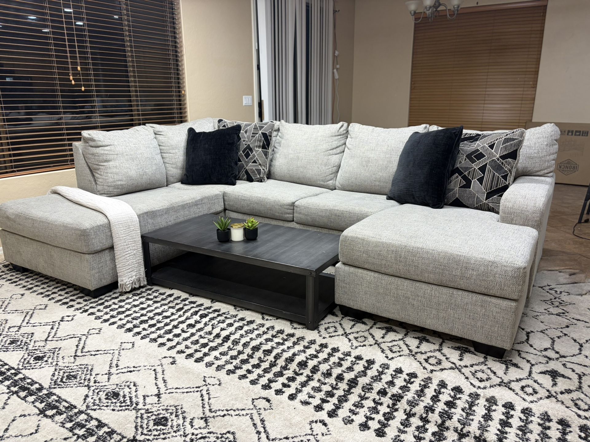 2pc Ashley Grey Fabric U-Shape Sectional
