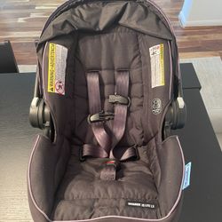 Graco Snugride 35 LX Car seat 