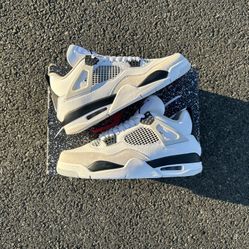Jordan 4 Military Black
