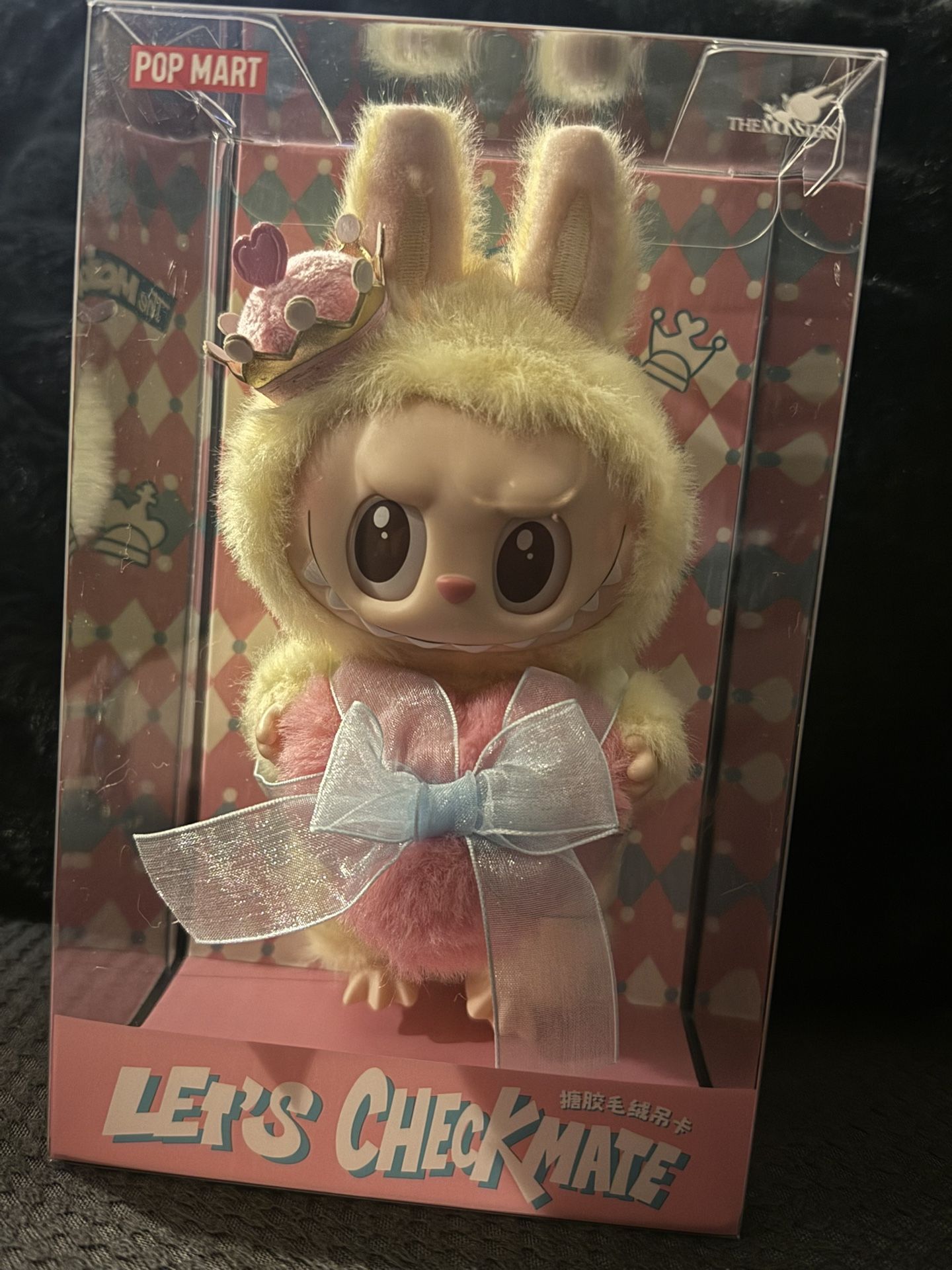 Checkmate Labubu queen