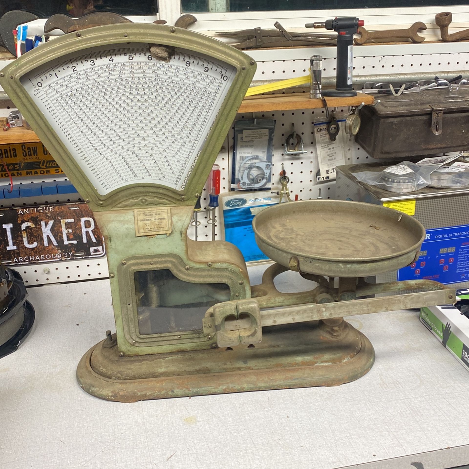 Vintage Scale