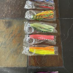 New  Set Of 7 Trolling Lures 6.5 Inch