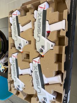 Laser X Ultra 4 players 300ft range New Open Box kids