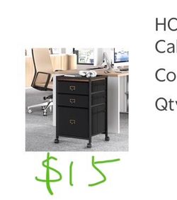 Rolling 3 Drawer file cabinet