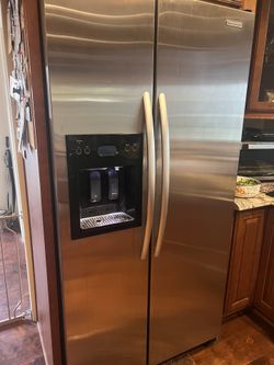 Refrigerator - Counterdepth