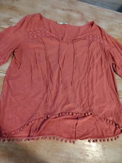 Maurices Boho Rose colored blouse size XL