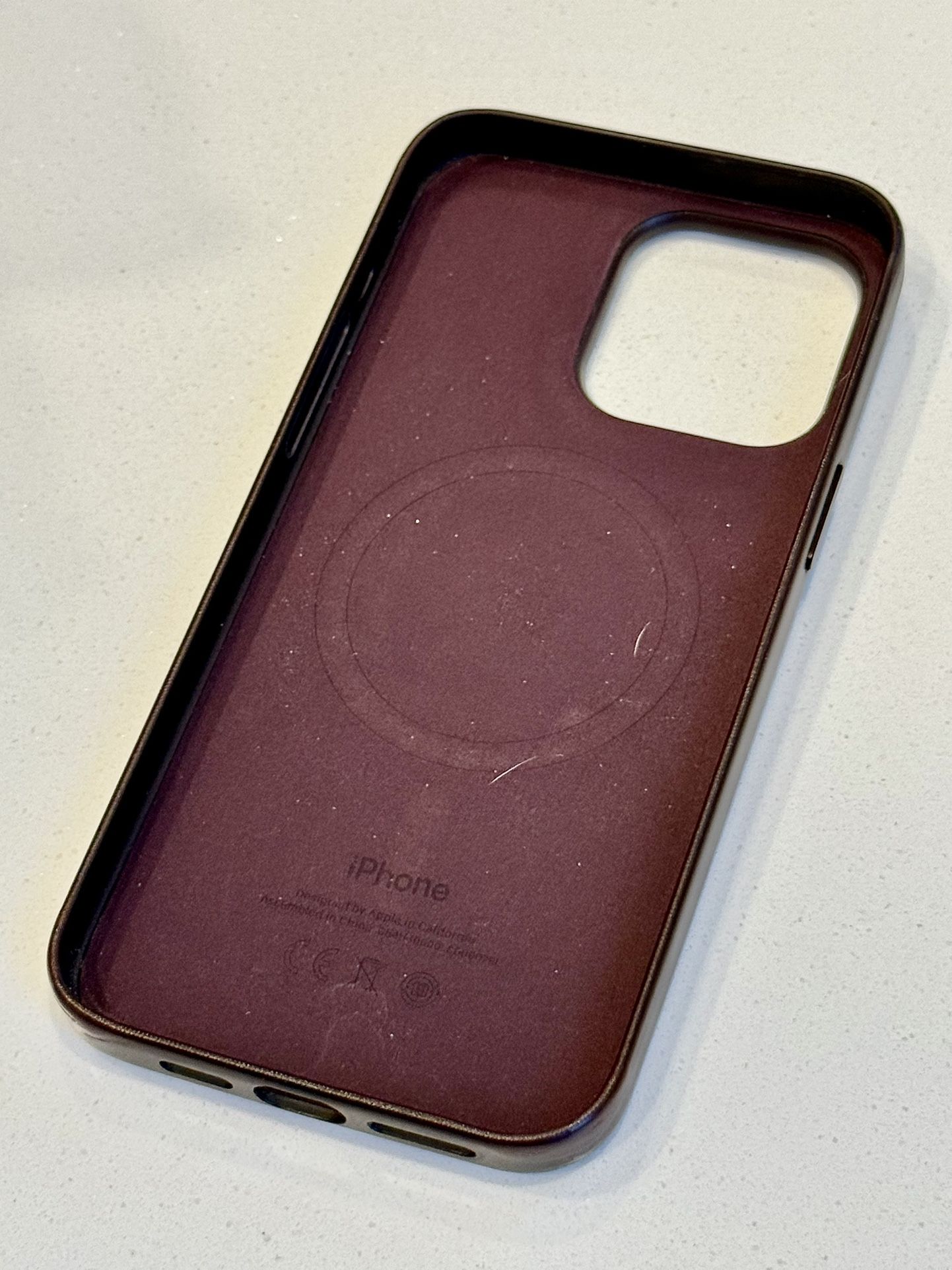 Apple iPhone 15 Pro Max Case FineWoven Mulberry