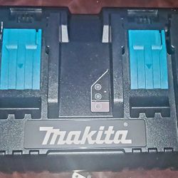 Makita Dual Charger. New