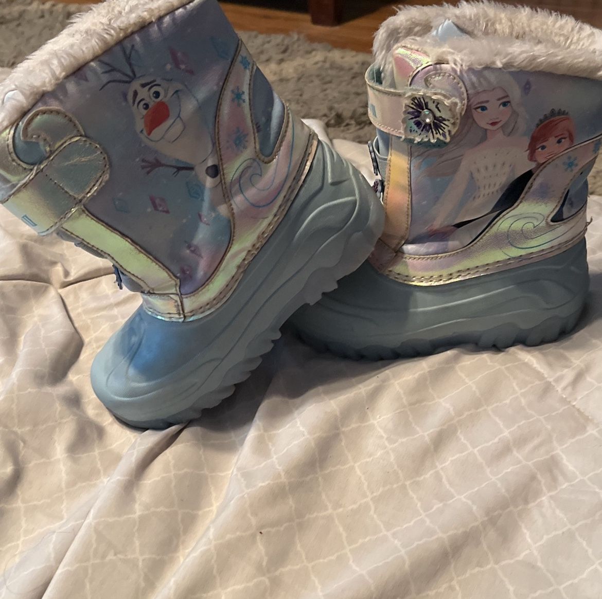 Disney Snow Boots Size 12 