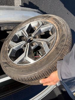 2021 Kia rim and tire