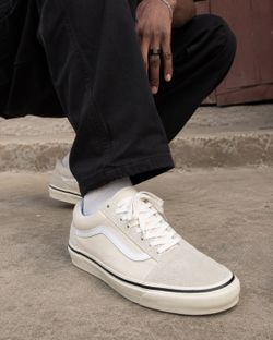 VANS Old Skool Sneakers UltraCush Insoles Pop Marshmallow White Color Suede/Canvas  Mens Size 11