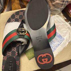 Gucci Slides 