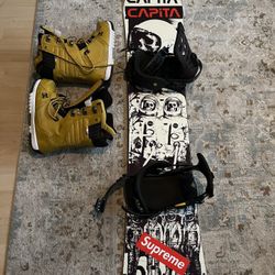 Capita Snowboard and Dc Shawn White DC Boots size 10  Snowboard 147 cm