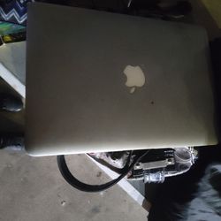 (For Parts Only) Mac Book Air