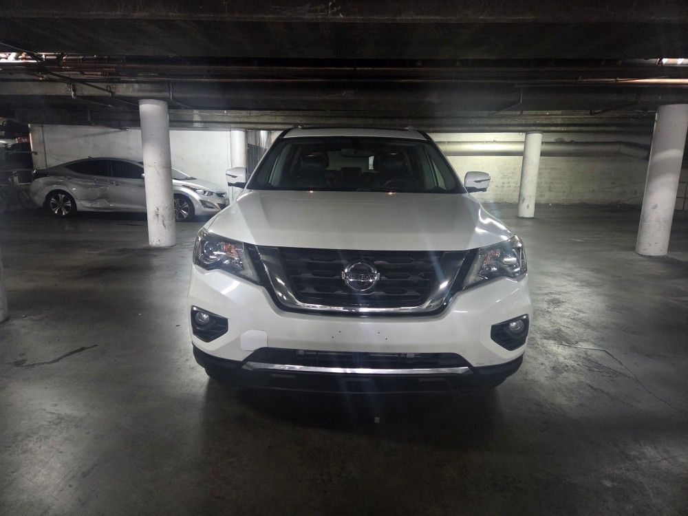 2018 Nissan Pathfinder