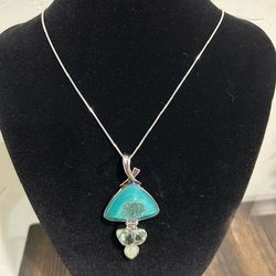 NEW, FIRM, STERLING SILVER ENHANCER WITH A LARGE TRIANGULAR BLUE DRUZY, A GREEN AMETHYST AND A PRENITE ON AN 18-INCH STERLING SILVER CHAIN.