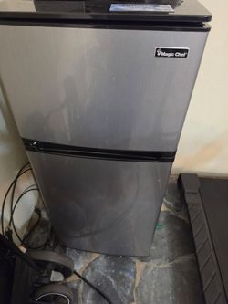 Small refrigerator