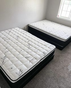 Full Size Mattress And Box Spring New