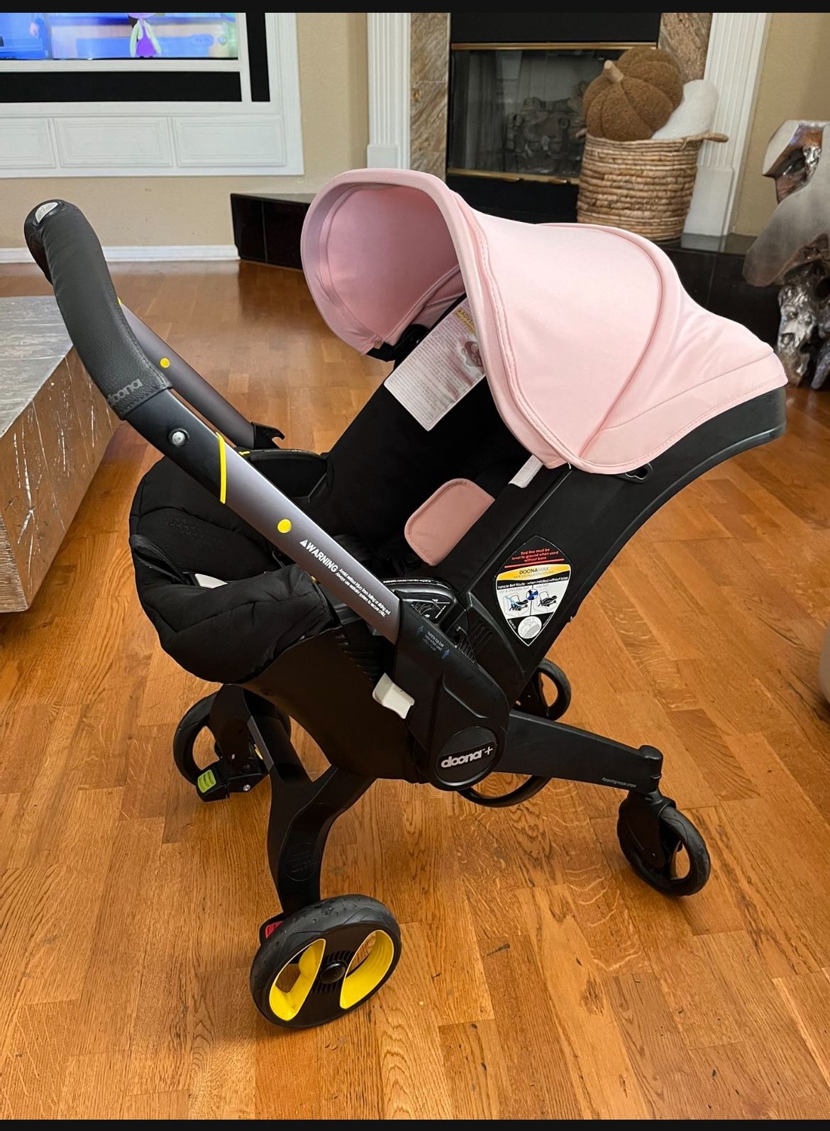 Doona Car Seat, Stroller And Base(Baby Pink) $400