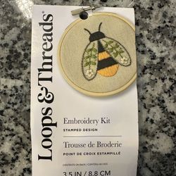 Embroidery Kit 
