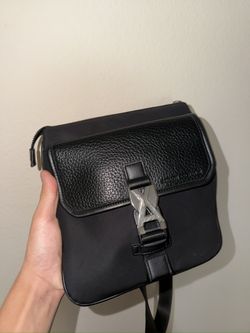Armani Exchange Black Leather Crossbody Bag – Sleek Designer Style