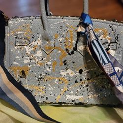 Hand Painted Leather Bag- Description 