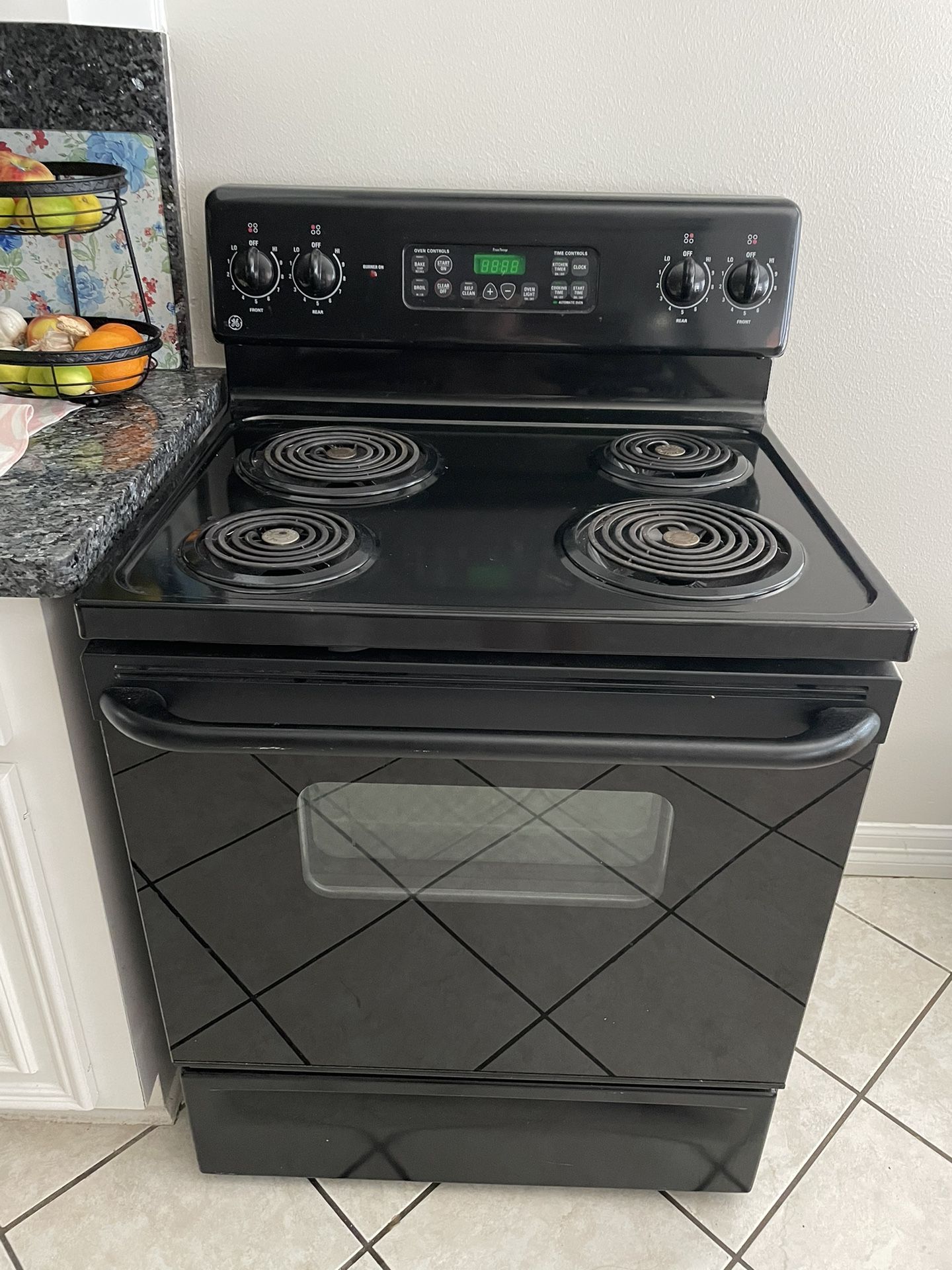 GE Black Kitchen Electric Stove