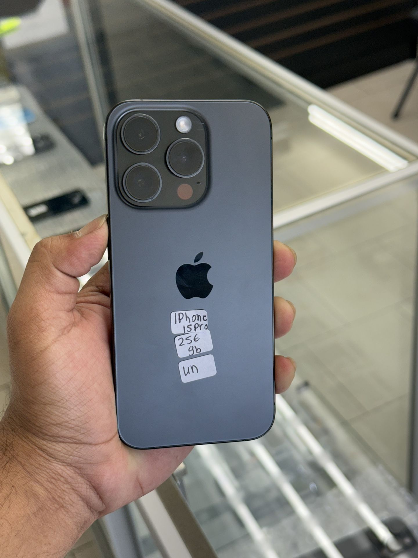 Apple iPhone 15 Pro 256gb Unlocked