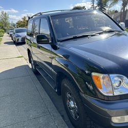 2002 Lexus LX 470