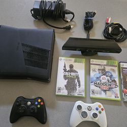 Xbox 360-S Console, Accessories, Games