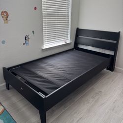 Black Twin Bed 