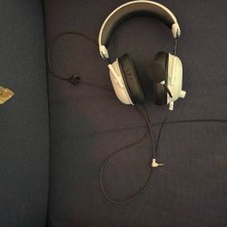 Razer black shark V2 Headphones