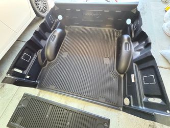 TrailFX Black Plastic Truck Bed Liner