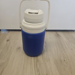 Coleman Thermos Beverage Cooler 1.5 Liter with Handle