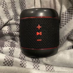 hmdx speaker