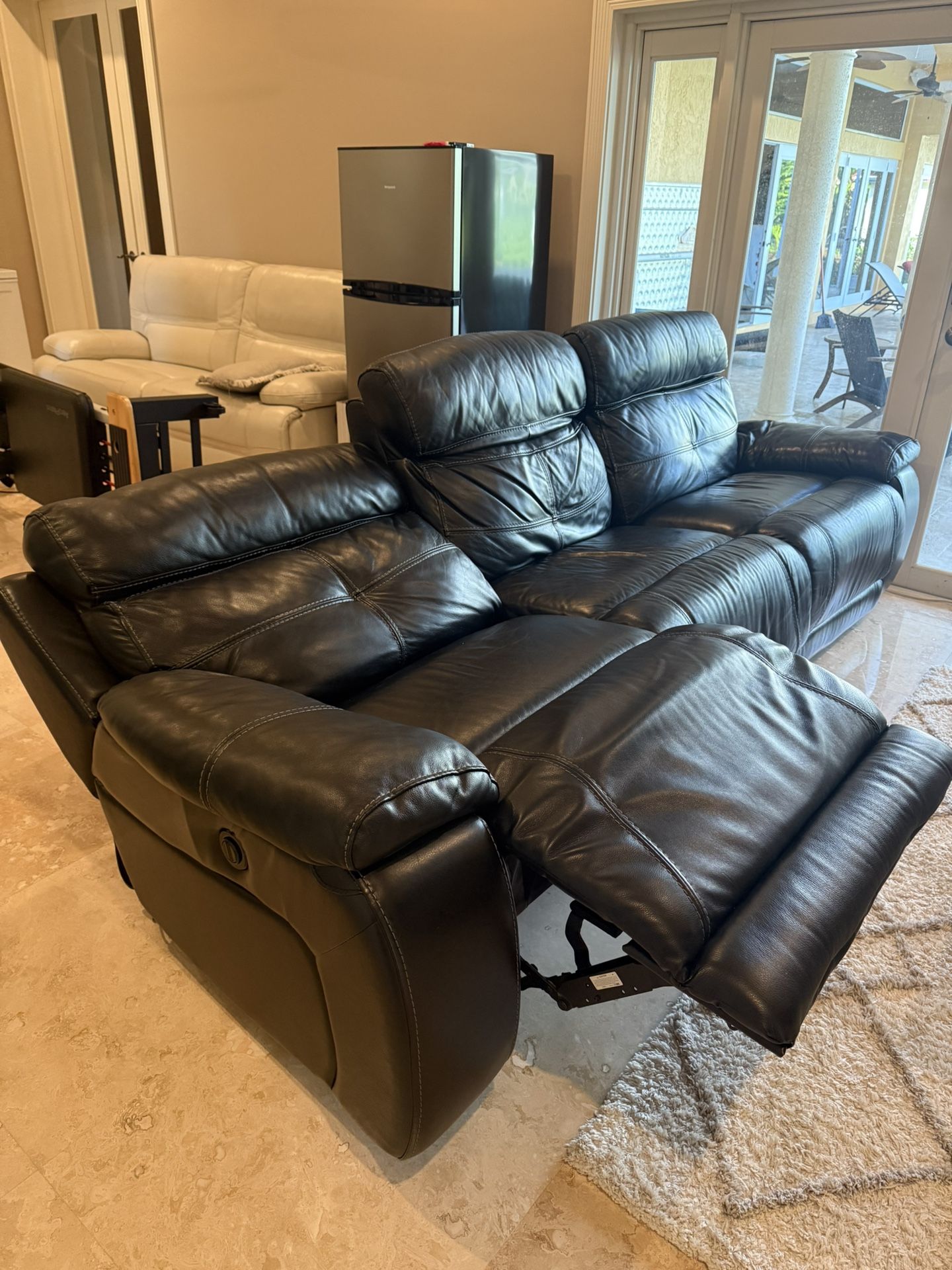 Black Leather Electric Recliner Sofa