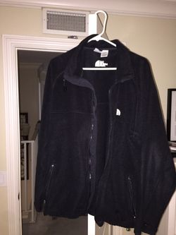 Authentic Men’s North Face jacket