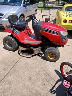 Craftsman YT 5000Riding mower 42"cut