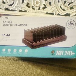 10-Port USB Charging Station