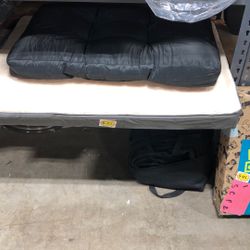 Various Sizes Pet Beds