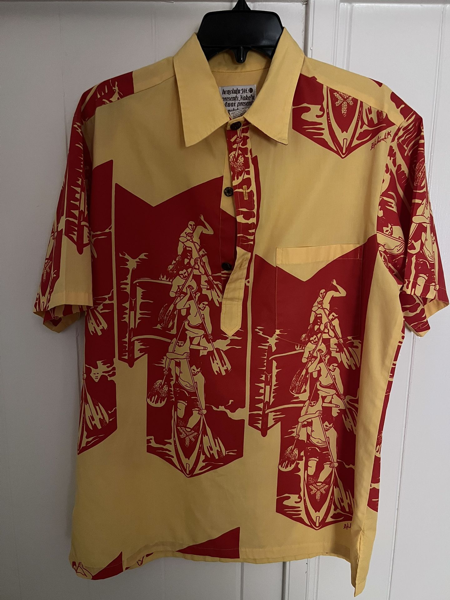 Nake U Awai Presents Aloha Hawaiian Outrigger Designs Aloha Shirt Size XL