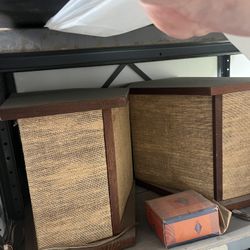 Vintage Bose 901 Speakers 