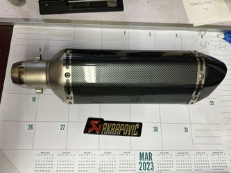 Slip-on muffler